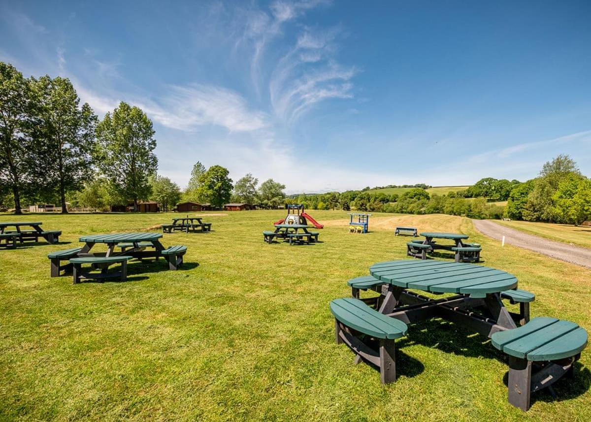 Fingle Glen Lodges Whitestone 외부 사진