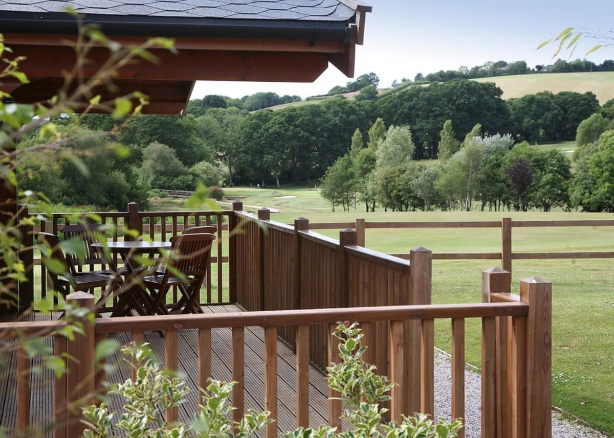 Fingle Glen Lodges Whitestone 외부 사진