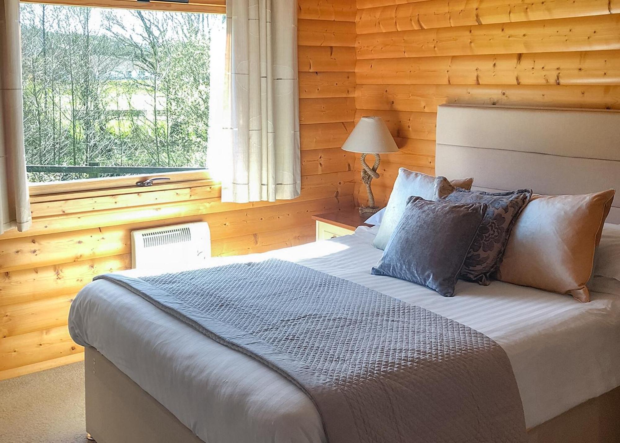 Fingle Glen Lodges Whitestone 객실 사진